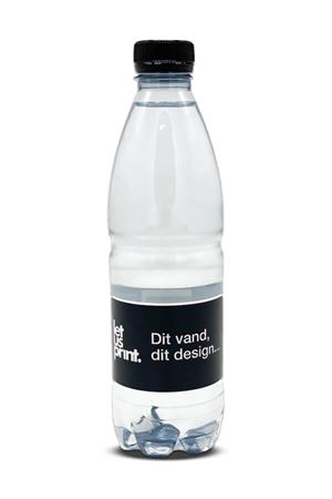 0,5 l dansk vand med logo - logovand i flaske af genbrugsplast